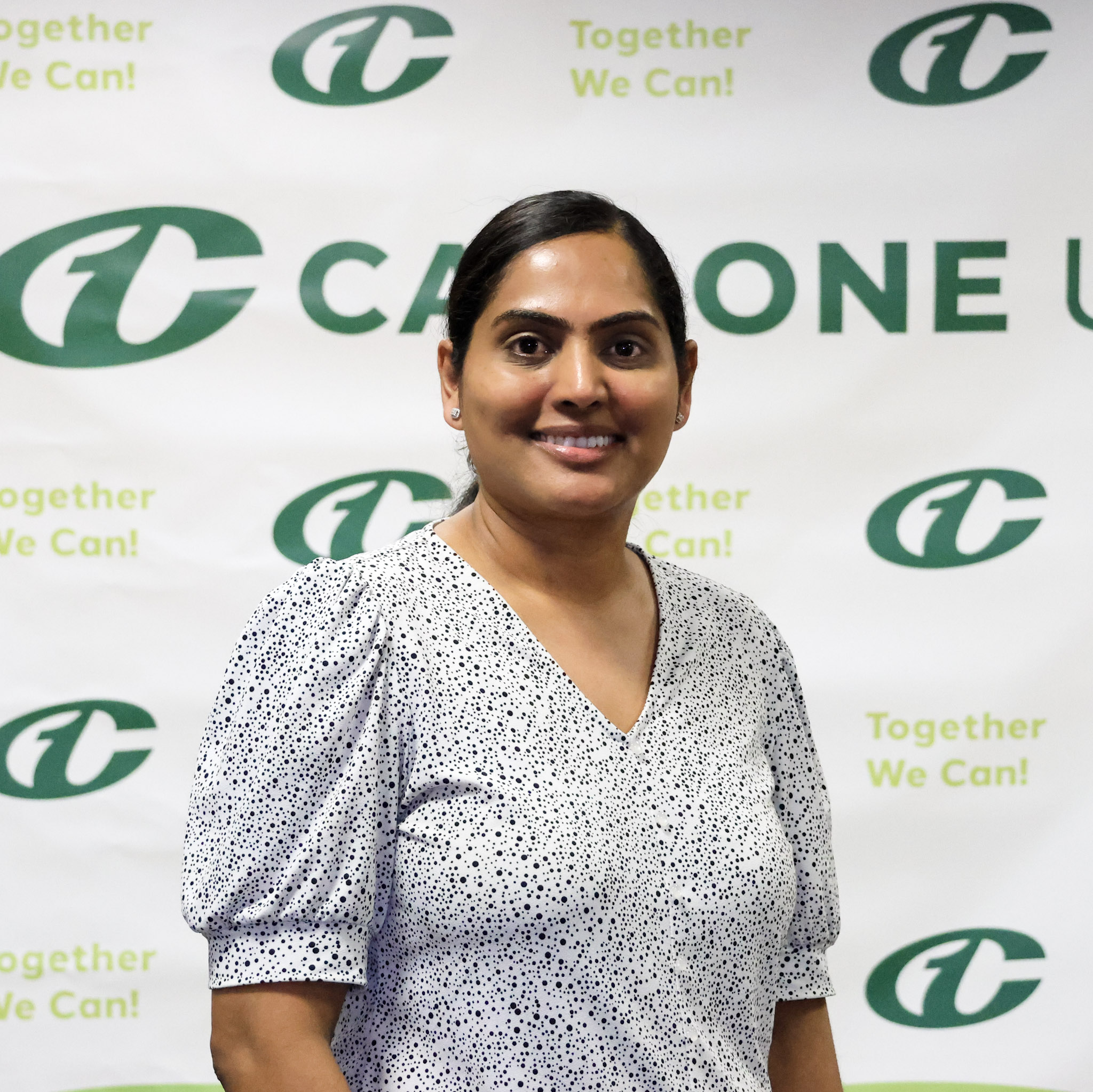 Divya Patel headshot
